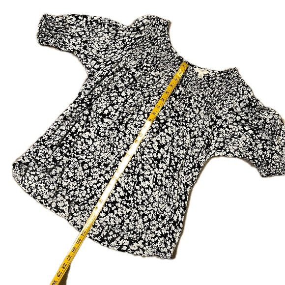 Terra & Sky Black and White Smocked 3/4 Sleeve Blouse Size 14W /0X - Picture 8 of 9